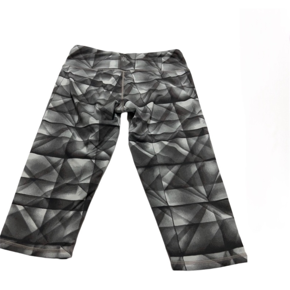 ATHLETA Geo Colorblock Crop Leggings in Gray/Black! - Picture 3 of 7